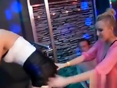 دلبر به اشتراک گذاری خود را madam xxx studen سوراخ فاک
