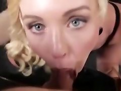 Pantyhose Slut Blowing