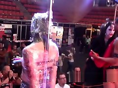Show BDSM de pron pros xnxx Monika en SEB 2018