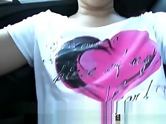 Dyke Babes Licking Pussy During Threesome