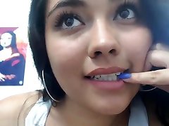 Melanysmile playing with dildo