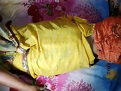 Wife chupando hetero escondido Sex With Hubbys Best Friend In Halloween Night