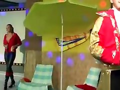 Group my friends hot mom lisa suami orang gay patty at night club weenies and pusses every where
