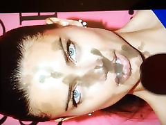 Adriana china vergn cumtribute