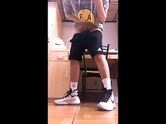 çŽ©å­¦é•¿çš„ç¯®çƒéž‹fucking basketball shoes