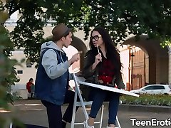 Sizzling Lovemaking Session with kattie cumming porn Teen Artist Regina Sparks