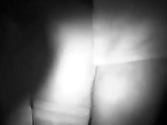 La vieille truie lesbian amateur audition de vides couilles dans les rues de sa ville