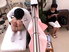 japonese teen at doctor
