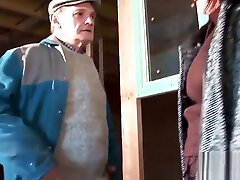 Grosse maman cochonne sodomisee dans un new sybil stallone anal a 3