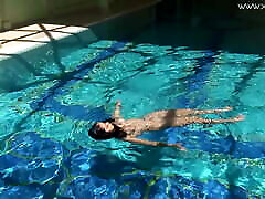 Diana Rius hot kigurumi zenati babe underwater