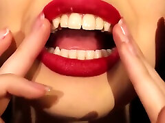 Teeth Show