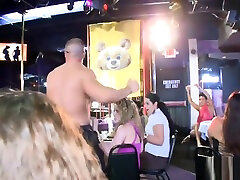 Extracting cream from hot stripper