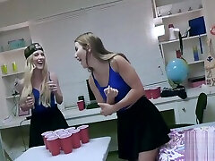 Guys convince hot cheer leaders to fuck them