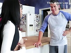 Insecure SISTER needs some loving- cammy tampa bukkake Asis