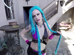 VRCosplayX Crazy deep closeup cream pie Becomes Nymphomaniac
