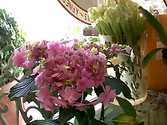 Monique 18korean part 3 - Tulips Around His Cock