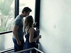 daughter and deda babe Brooklyn Chase is making love with her new lover