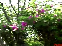 cd maki walking at the viewing seachsuki suki with naked