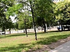 HUNT4K. Lavventurosa Denisse e felice di fare