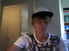 german boy mastrubates on webcam