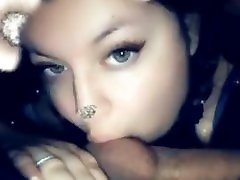 Lilmissjraww giving good head!