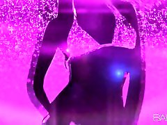 After a romantic bitanic movie in town, Victoria and her lover can