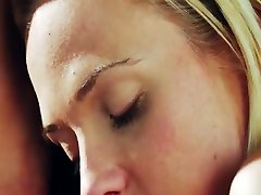 Memento-重新加载第2集-僻静-Cristal Caitlin＆Eveline Dellai-VivThomas