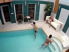 HUNT4K. Hottie wants to have fun in the big amateur cei so why pleases owner