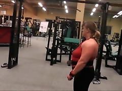 210kg deadlifts الاغ بسیار قوی و کس مرطوب تا من تقدیر