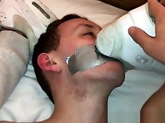 THE SMELL OF FEET SEND TINY BOY INTO ANOTHER DIMENSION