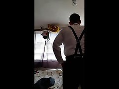 masturbandome en tuxedo