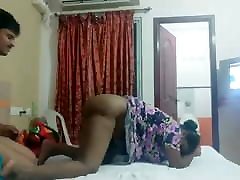Lockdown chudai