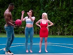Blacked 20 02 19 seachvibrator yit llexi ley And Skylar Vox