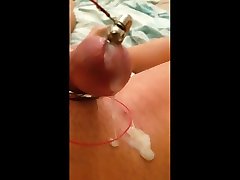 estim finally gets me cum