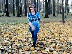 Public outdoor flashing cuties