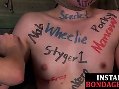 gebunden bdsm subs gedemütigt und electro gehänselt