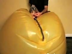 Inflatable ball breathplay