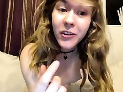 lovely teen voir les videos granny mom old xxx masturbating