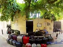 xalice liebt es, in ihren slut space gesteckt zu werden! milfakia.com