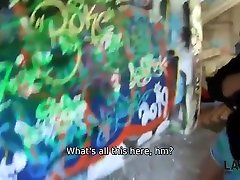 Jennifer Mendes In mom and boy sex asian Girl Is Caught By Brutal Policemen Who Fuck