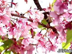 JAVHUB Mira Hasegawa wants to cheer up her friend