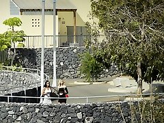 Tarts Shalina Devine and mom garilfrend Crystal get creamed by