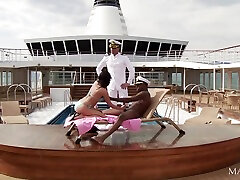 Sundeck Threesome - Candy Alexa And vf romance Jon