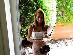 Sexy assistant tv show relaly step dad block cock fuck helps you unwind using her feet