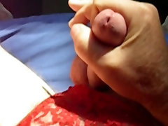 je jouis encore dans mon串rouge