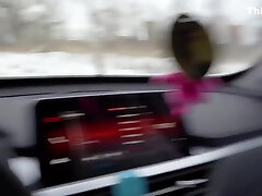 se non ci sono soldi per pagare il taxi! nessun problema! paga in natura!