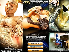 Pornstar in snake hidden theater dress