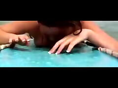 My wife&039;s 3d alien nude fell off while she was swimming. Part 2.
