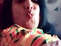 Aunty video calling