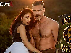 TOUGHLOVEX Penetrating awek zex with Vanessa Sky